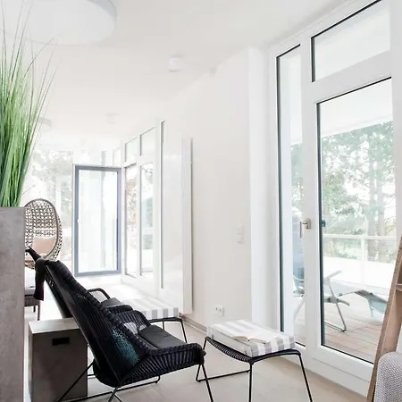 Suedkap F-06 アパート ペルツァーハケン