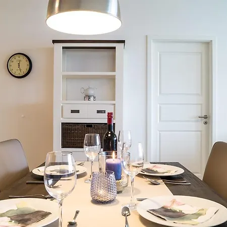 Daire Südkap F-06 *