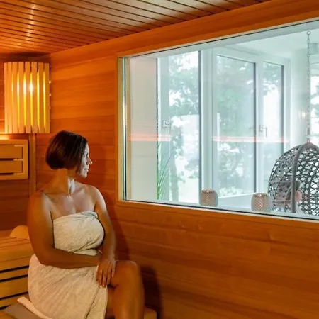 Daire Südkap F-06 *